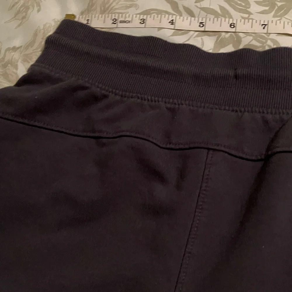 Target Women's Charcoal Athletic Shorts - Picture 4 of 9